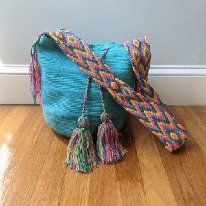 Wayuu | Authentic Colombian Mochila Handwoven Bag